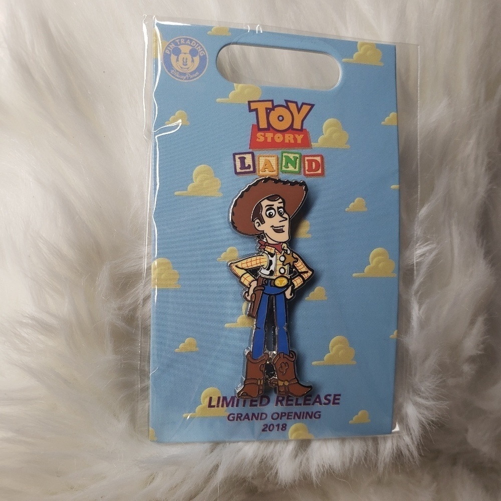 Toy story woody limited release pin